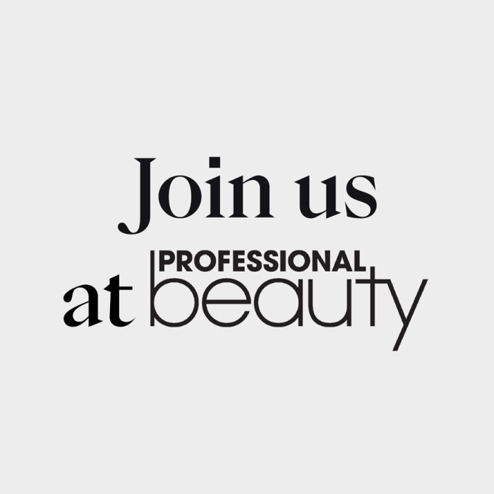 Blog title on Nouveau Beauty background