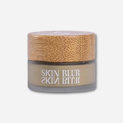 Saint and Serenity Skin Blur Nouveau Beauty