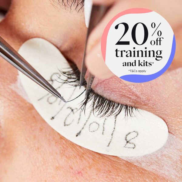 Nouveau Lashes Extend Lash Extensions Training Course